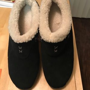 Black suede Merrill’s brand new size 9